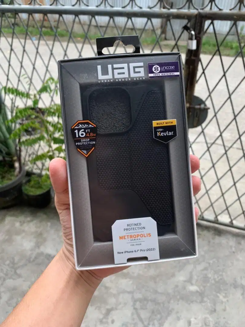 Case UAG iPhone 14 Pro