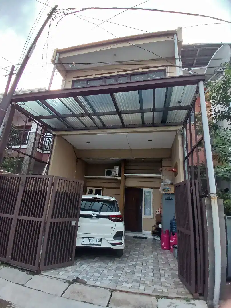 JUAL CEPAT RUMAH MINIMALIS DI TENGAH KOTA BANDUNG