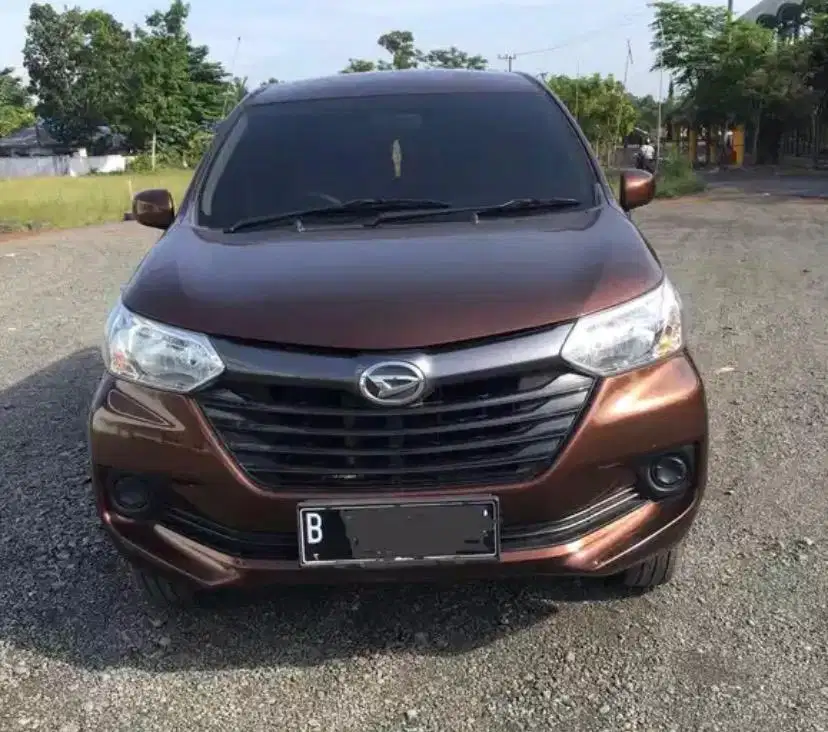 Daihatsu Xenia 2016