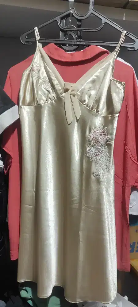 Baju tidur terusan dress bahan satin