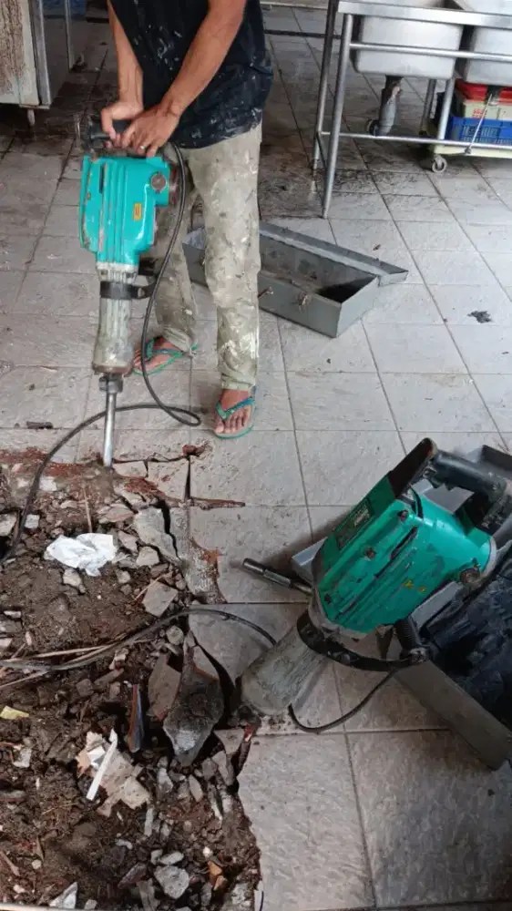 S3w4 jack hammer n drill gunung putri bgr