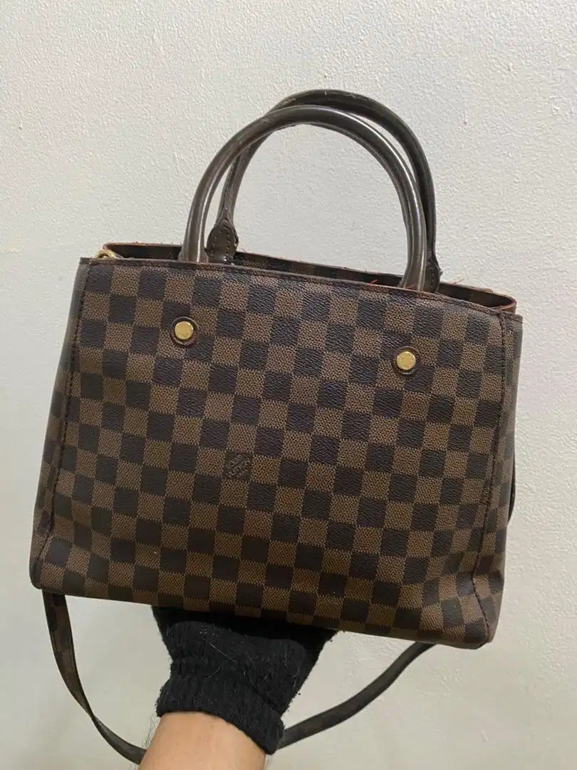 Tas louis vuitton montaigne damier ebene (saleeee)