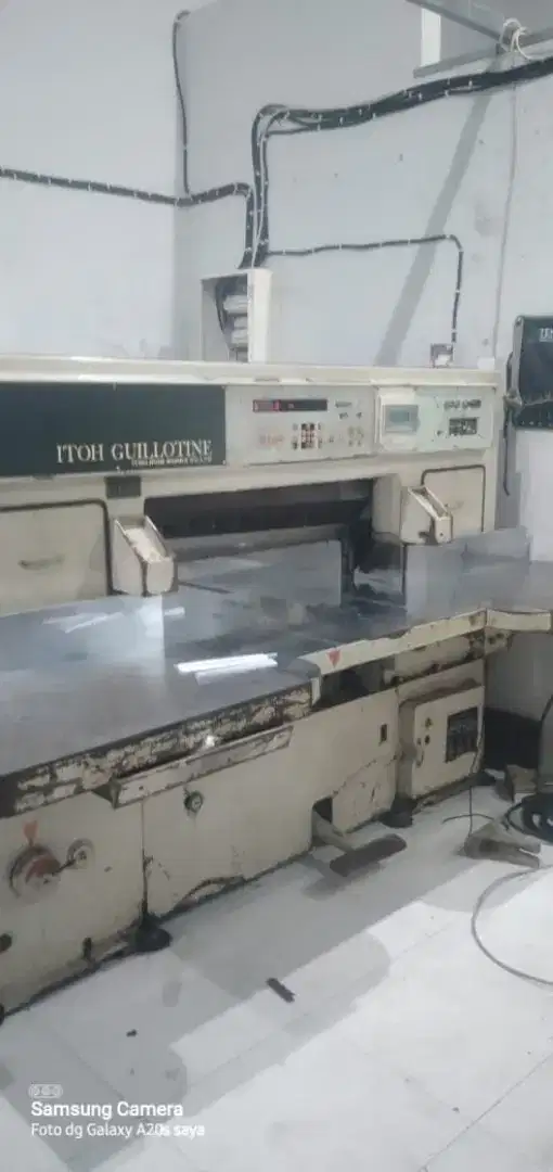 Mesin Potong ITOH 100 PROGRAM meja Krom + Angin + Sensor Tangan