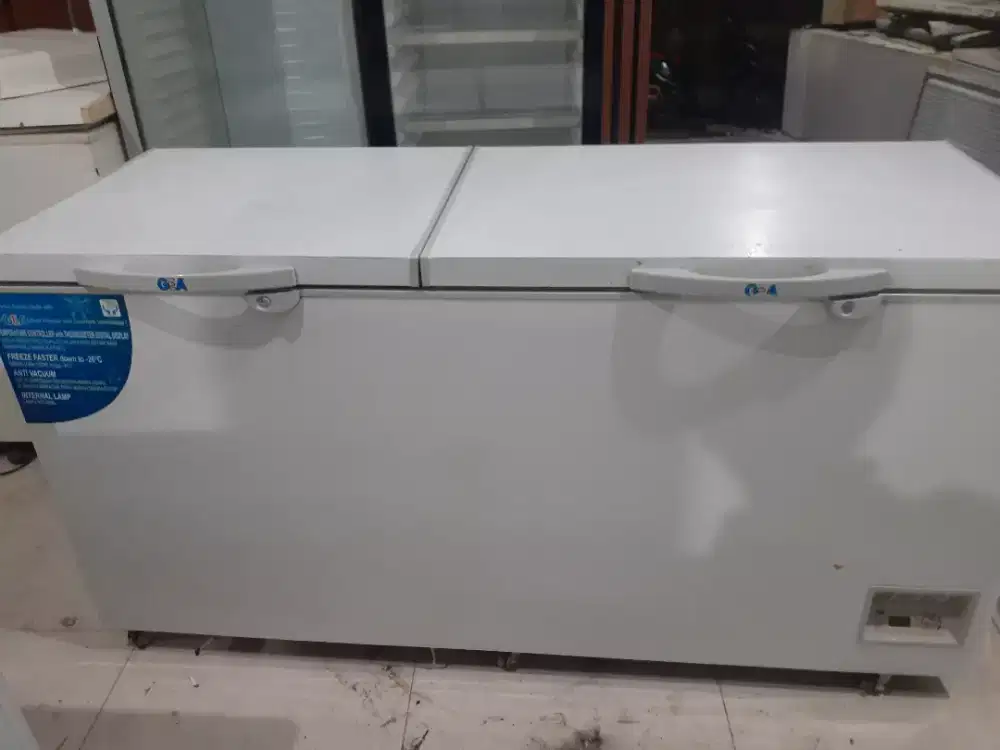 Prezer box 600ltr GEA