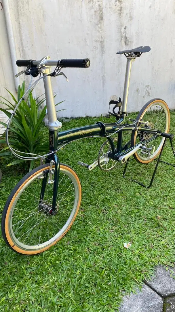 sepeda lipat premium wim cycle pocket rocket alloy shimano 8 speed