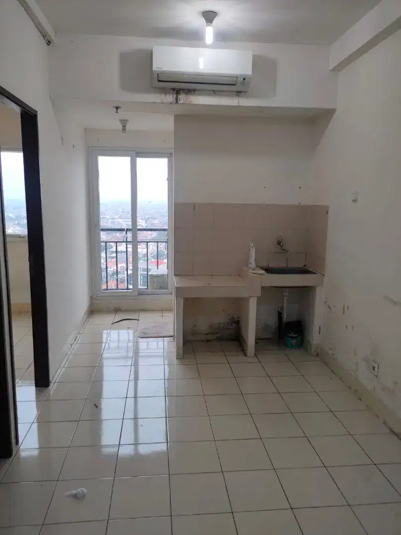 Dijual Apartemen Puri Park View Tower E 2BR kosong lt 29 hdp pool BU