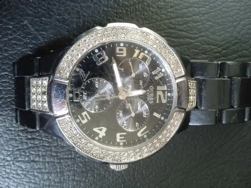Guess multi fungsi