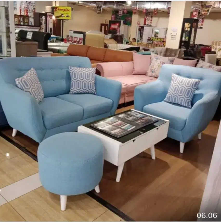 Menerima pesanan sofa baru/seevis