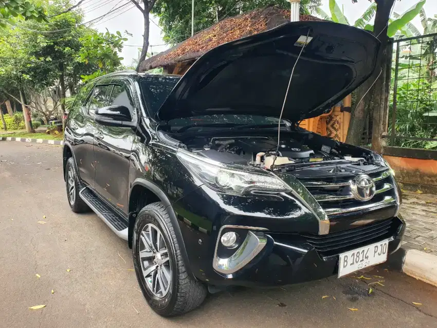 Toyota Fortuner VRZ 2019 Pajak Panjang Kondisi Prima Mulus Original