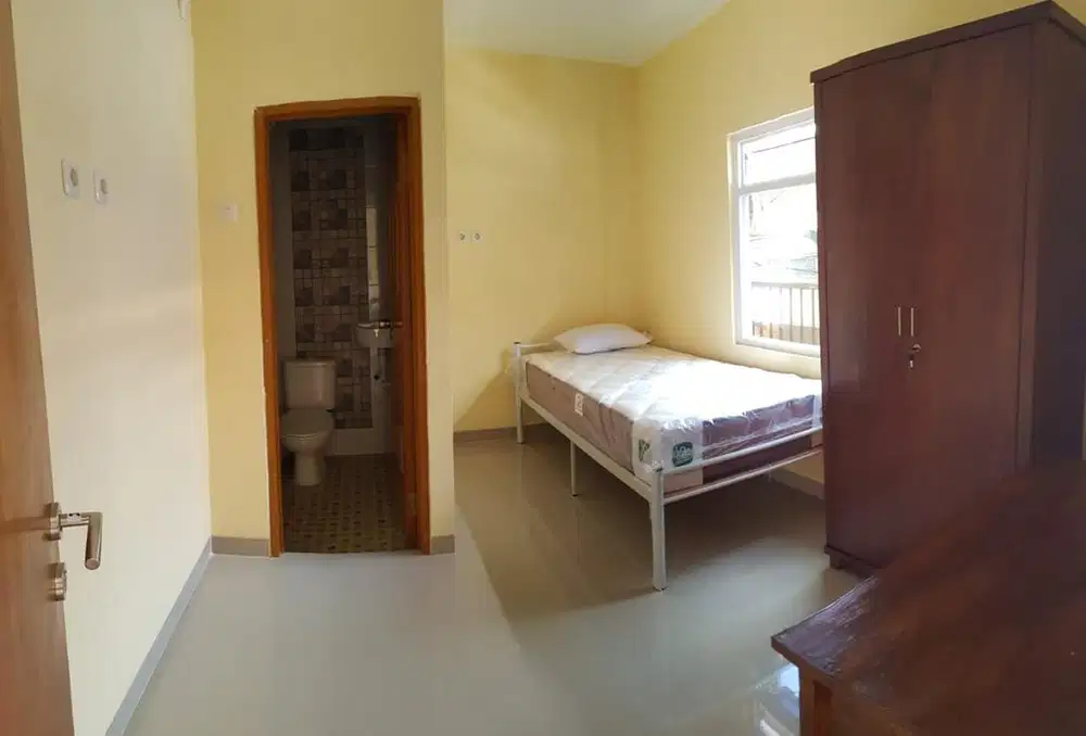 KOST AC kmr mandi dalam cuci setrika 2 JT - 2,8 JT DI SETIABUDI