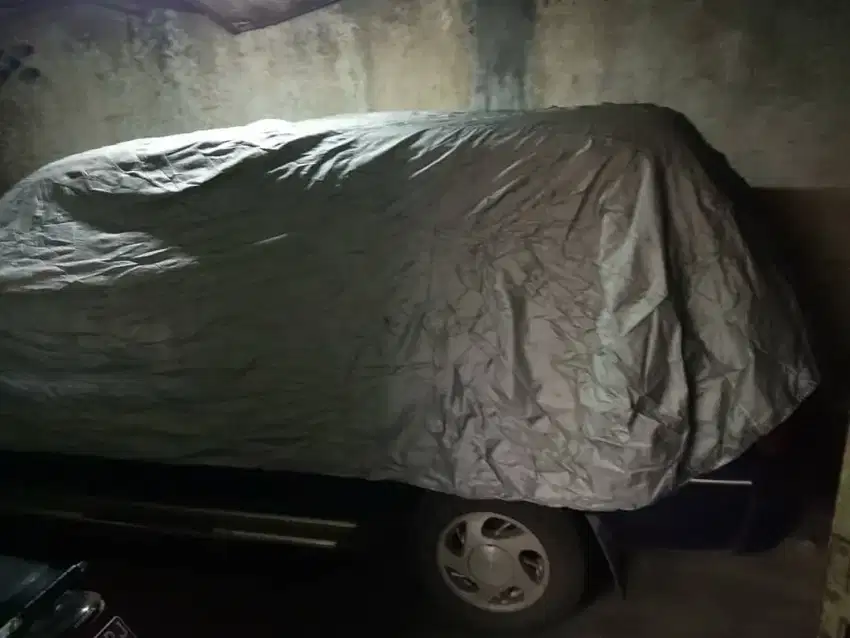 Sarung mobil sedan