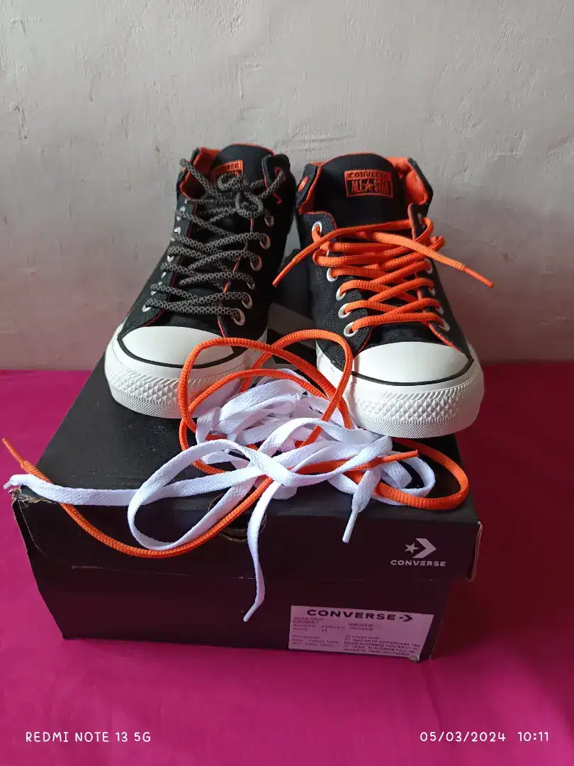 Converse limited edition