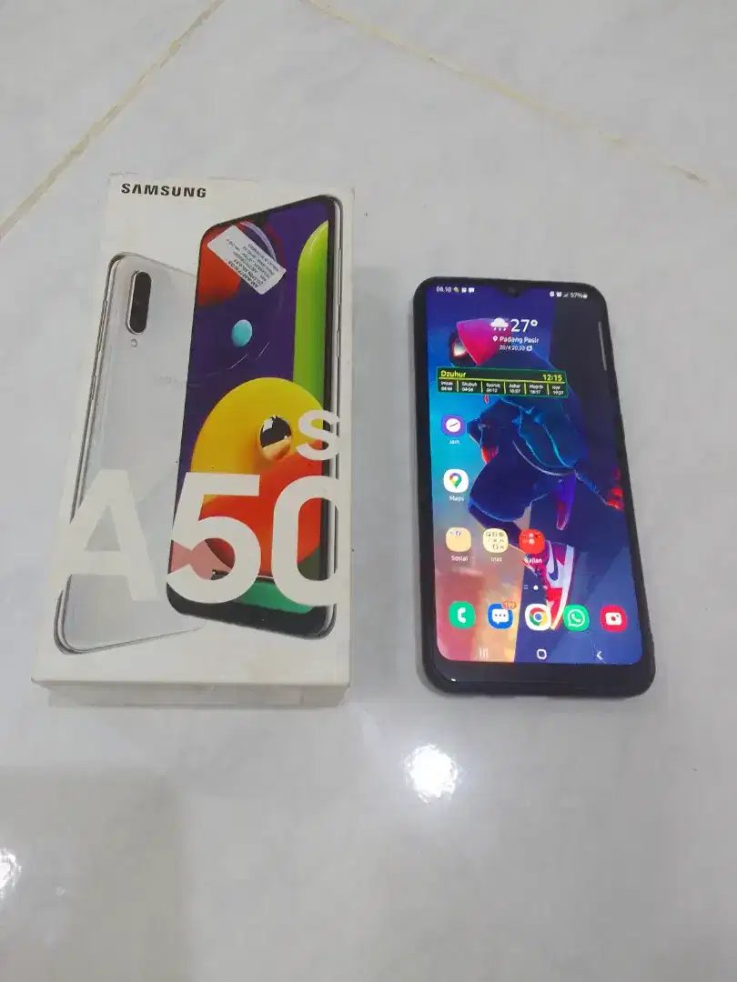 Di jual samsung galaxy A50s