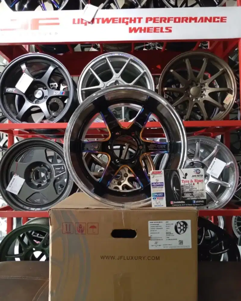 Velg jf samlong F1-SK r18 6x139.7 lbr9 et20