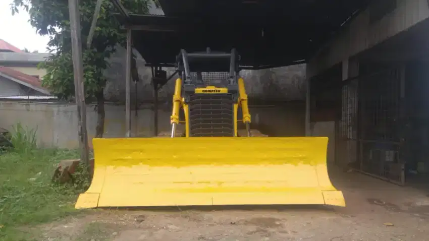 Bulldozer buldoser dozer komatsu D60E-8 (winch)