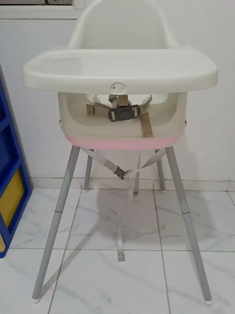 Kursi makan anak baby loo