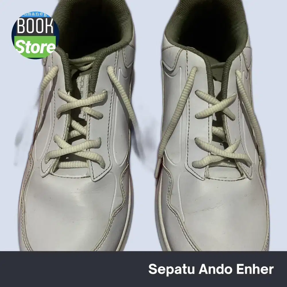 Sepatu Ando Freestyle Putih Bekas - Masih Keren & Nyaman Dipakai!