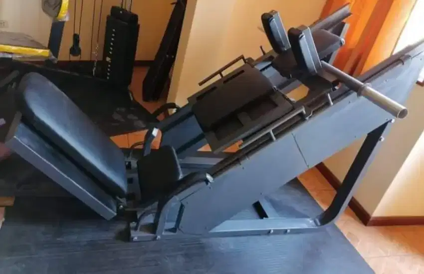 leg press dan squat eksekutif