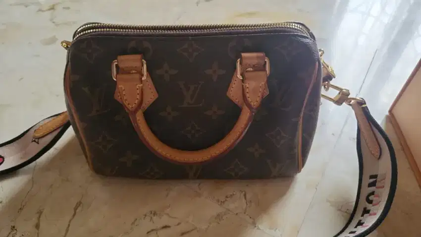 Dijual tas luis viton mulus 100 %
