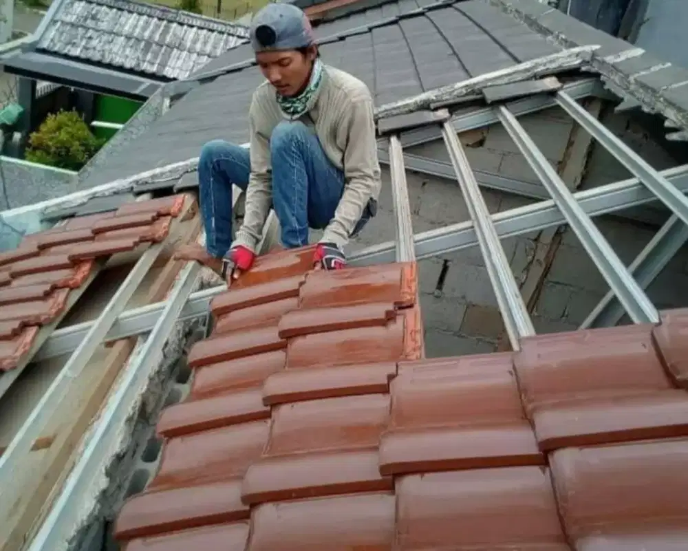 Tukang talang dan perbaikan kebocoran atap