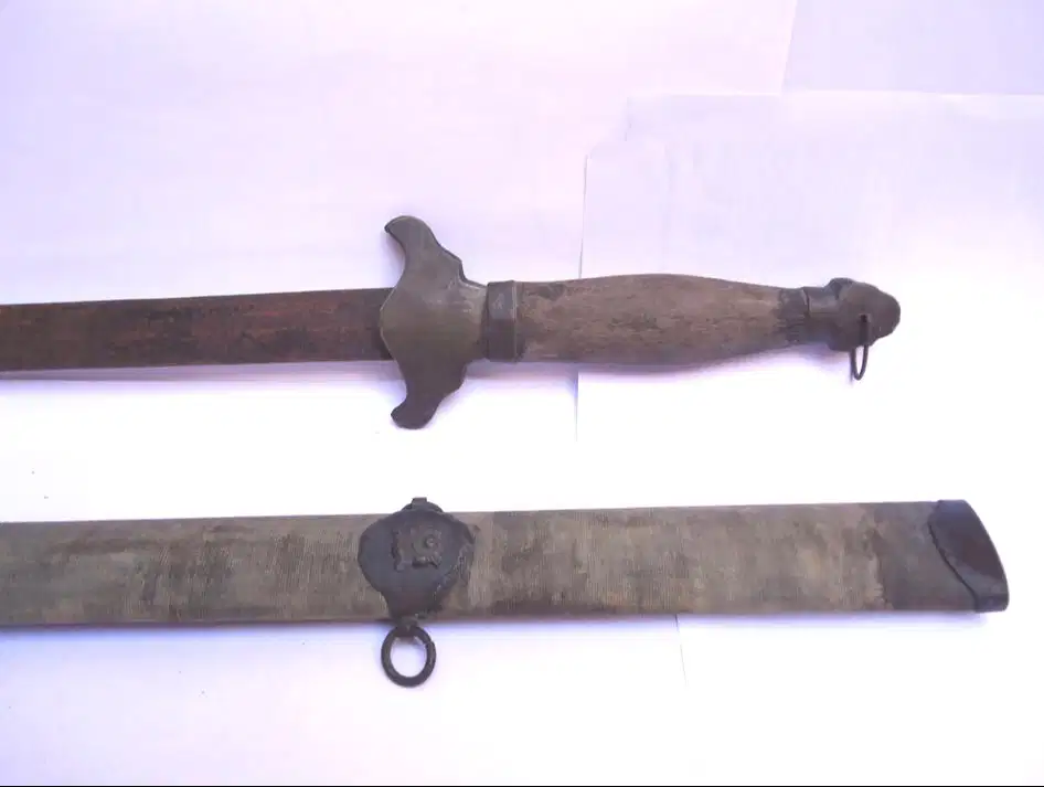 Pedang silat Thai Chi