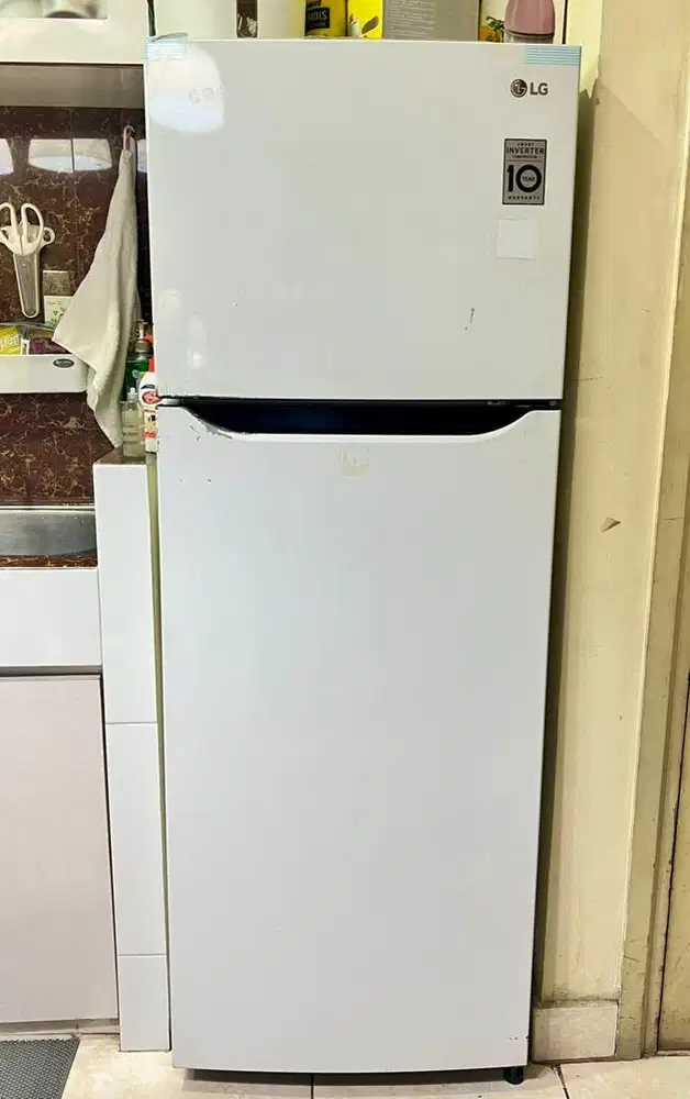 Dijual Kulkas LG nego tipis