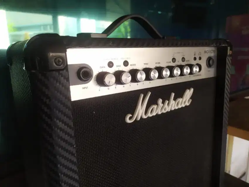 Marshall MG15 CFX Sound Gitar Amplifier Amply Roland Cube