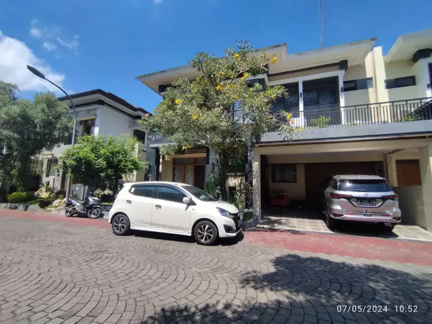 Rumah Mewah Komplek Elite Taman Palagan Asri 3 Sekelas Bale Mulia