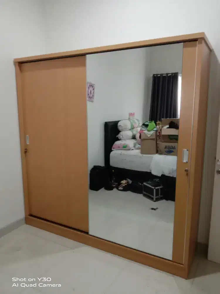 Lemari pakaian sliding 2 pintu jumbo