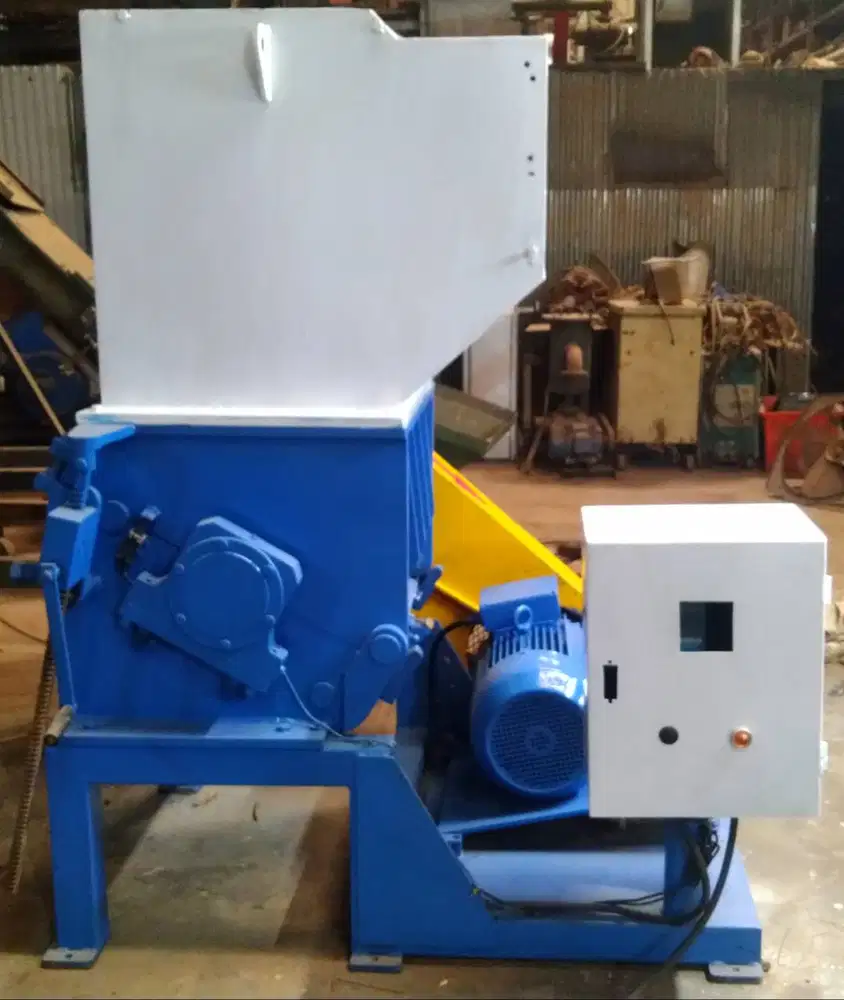 Mesin Grinding Kayu / Cacah plastik