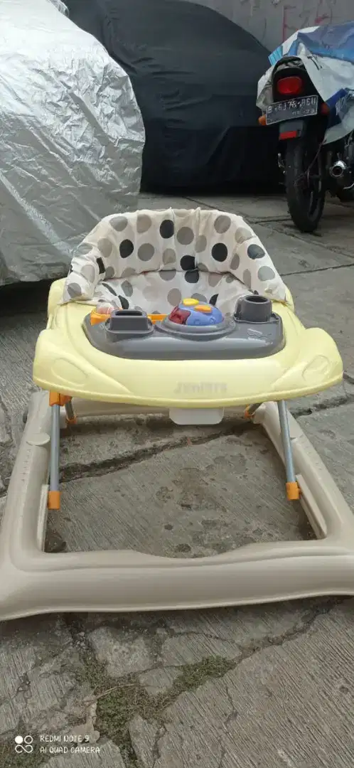 BABY WALKER JUNIOR (MOTHERCARE)