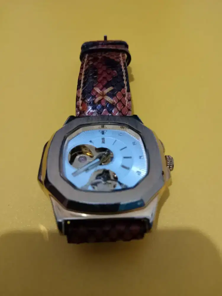 Jam Tangan Parlent Falke