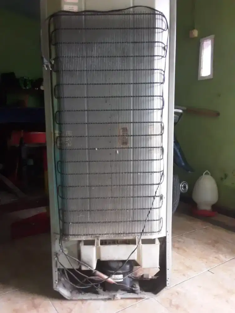 Terima kulkas rusak dan elektronik lainya