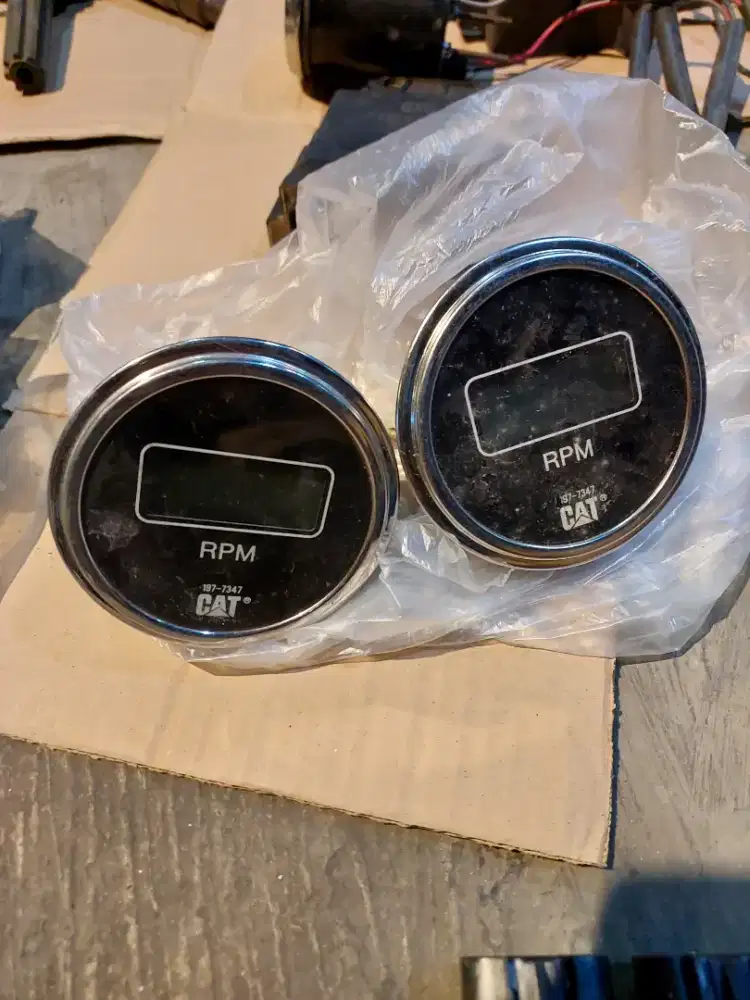 Rpm mesin caterpillar CAT