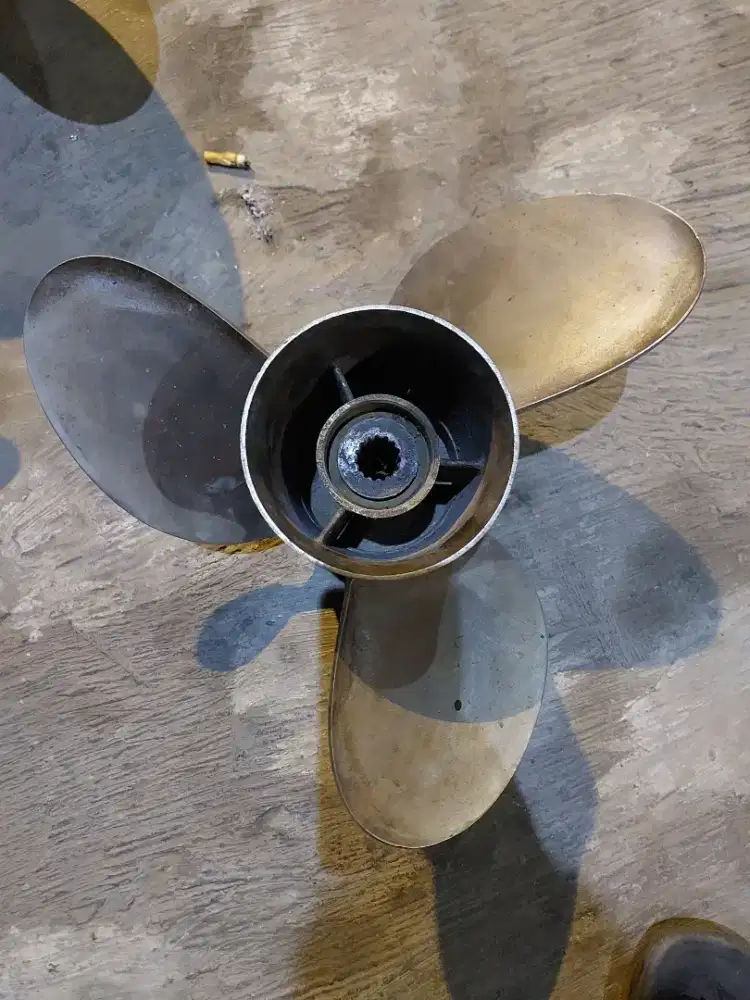Baling propeller yamaha outboard 150/250pk