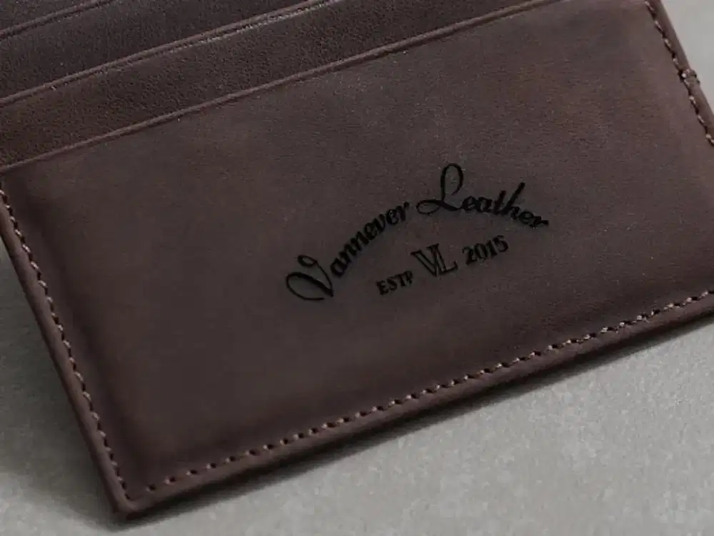 Dompet kartu Slim kulit asli crazy horse