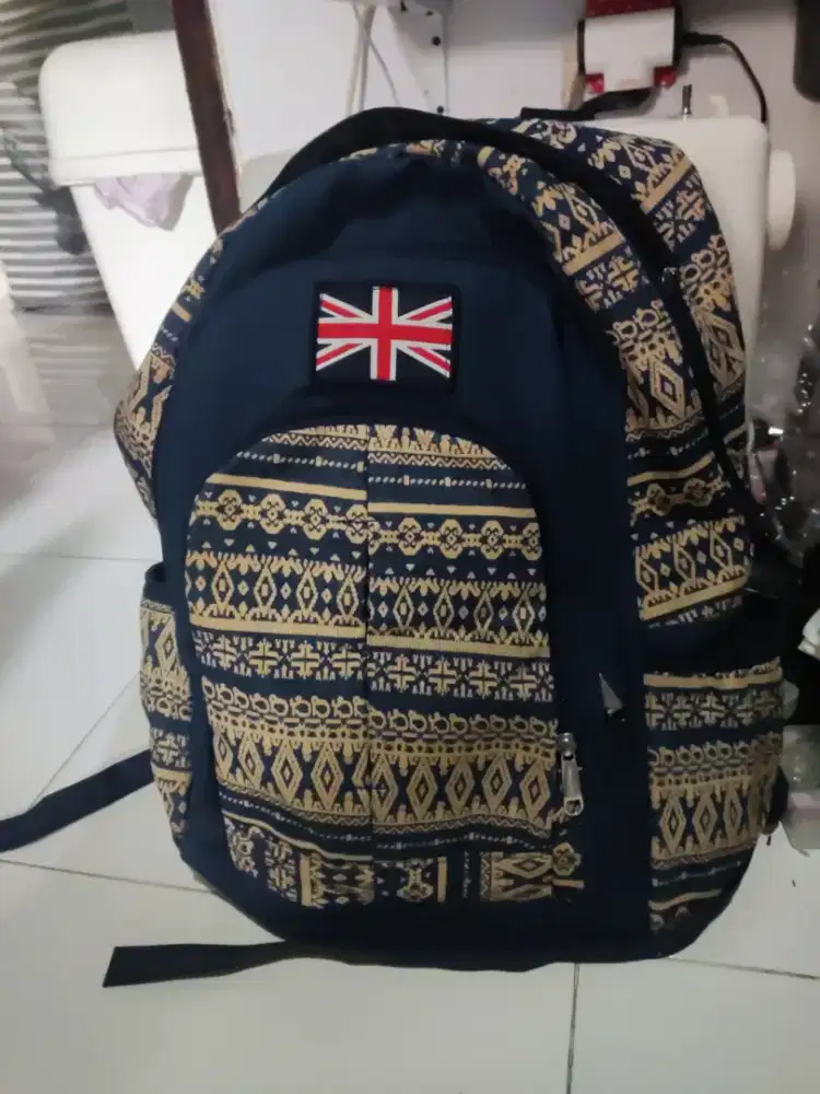 Tas ransel besar navy
