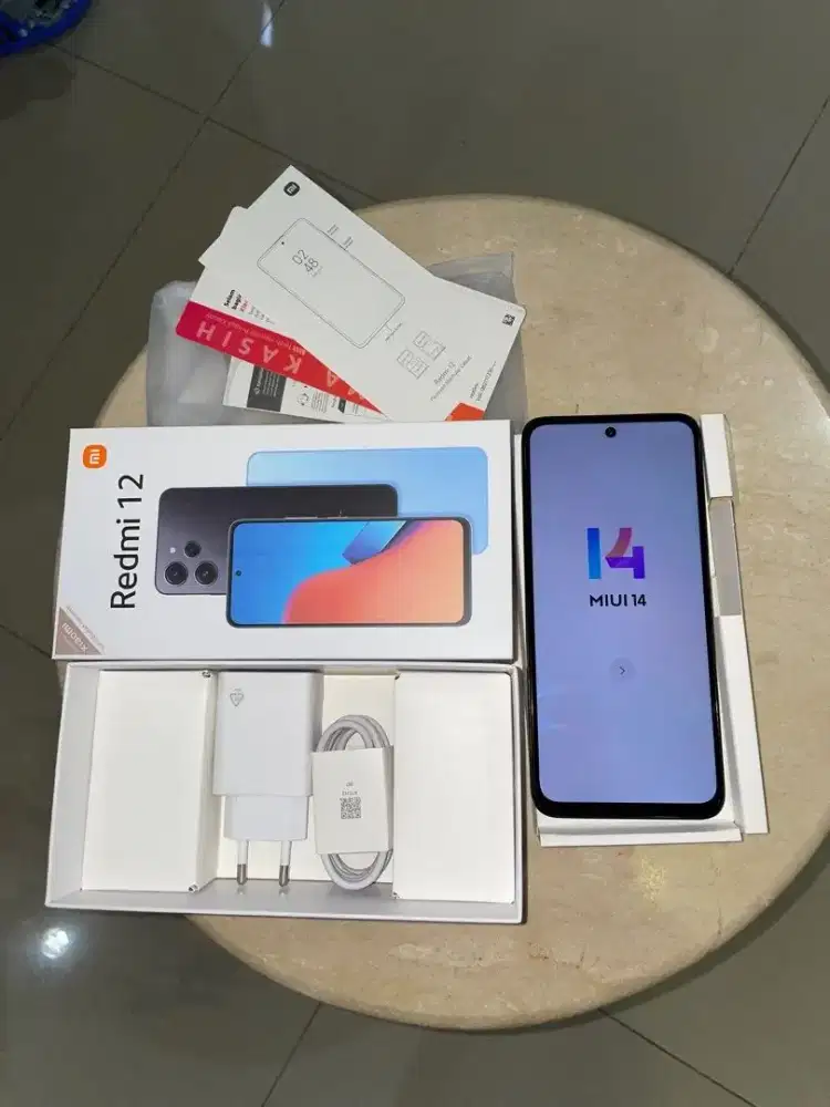 Redmi 12 memori 256/8gb fulset mulus