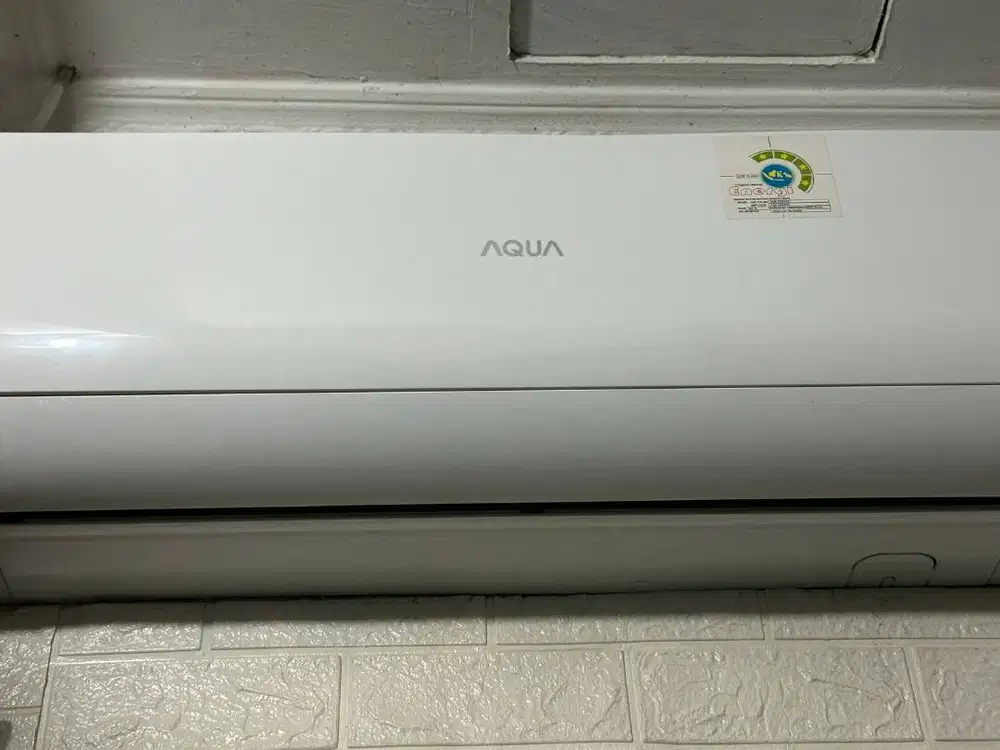 JUAL AC AQUA 1/2PK SIAP DINGIN