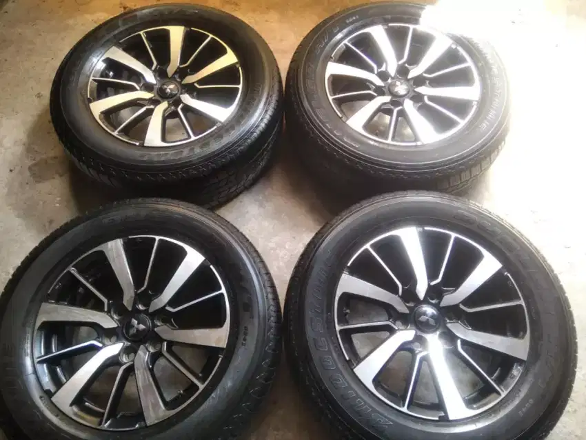 VELG mitsubishi pajero dakar ring 17 Sama ban