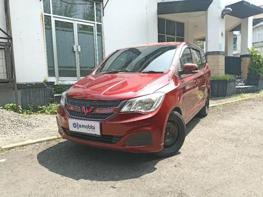 like new - WULING CONFERO 1.5 DOUBLE BLOWER BENSIN M/T 2018 MERAH