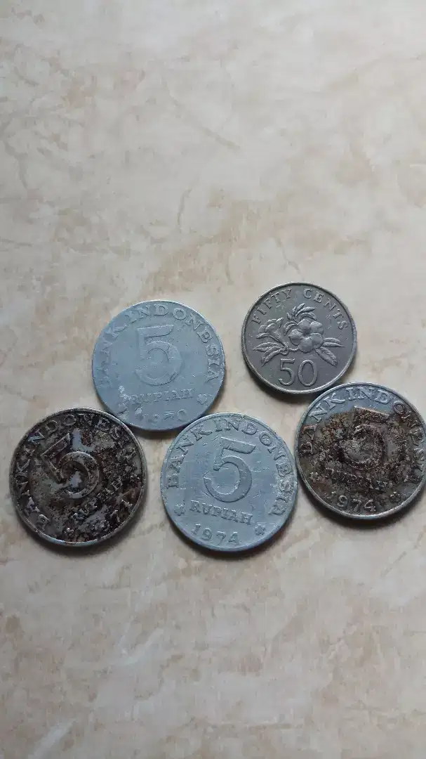 Uang kuno 5 rupiah dan singapur thin 1987