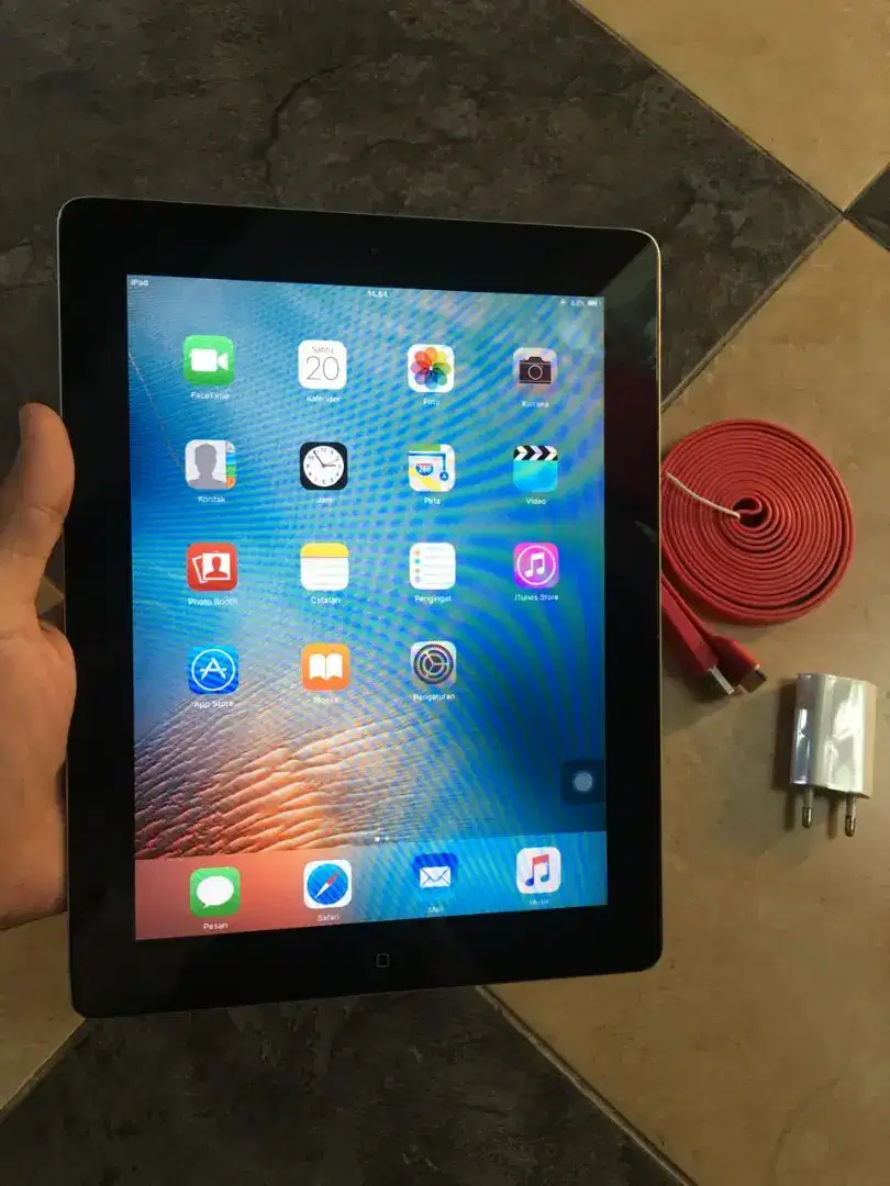 Jual Cepat iPad 2 Bekas, 16GB Wifi Only - Apple in California