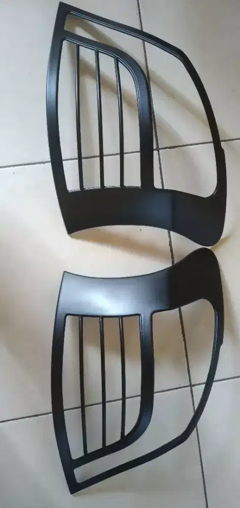 Bissmillaah...Jual Garnish YARIS