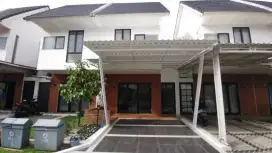DISEWAKAN / DIKONTRAKKAN RUMAH CLUSTER VIDA BOTANICA BEKASI