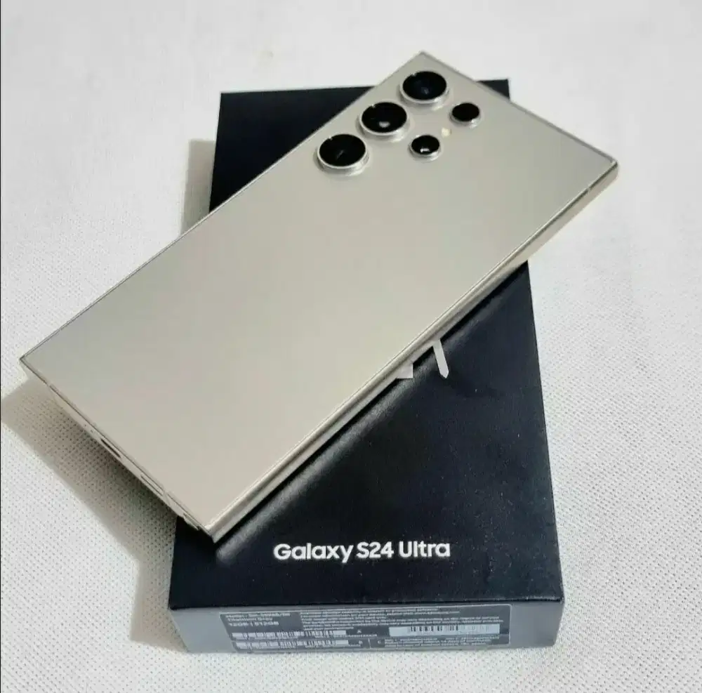 Samsung S24 ultra 256GB/512GB STOK BARU! Garansi resmi banyak BONUS!