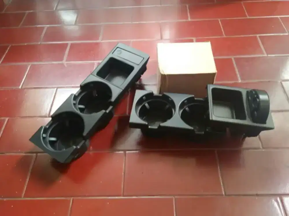 drink holder dan koin tray bmw e46