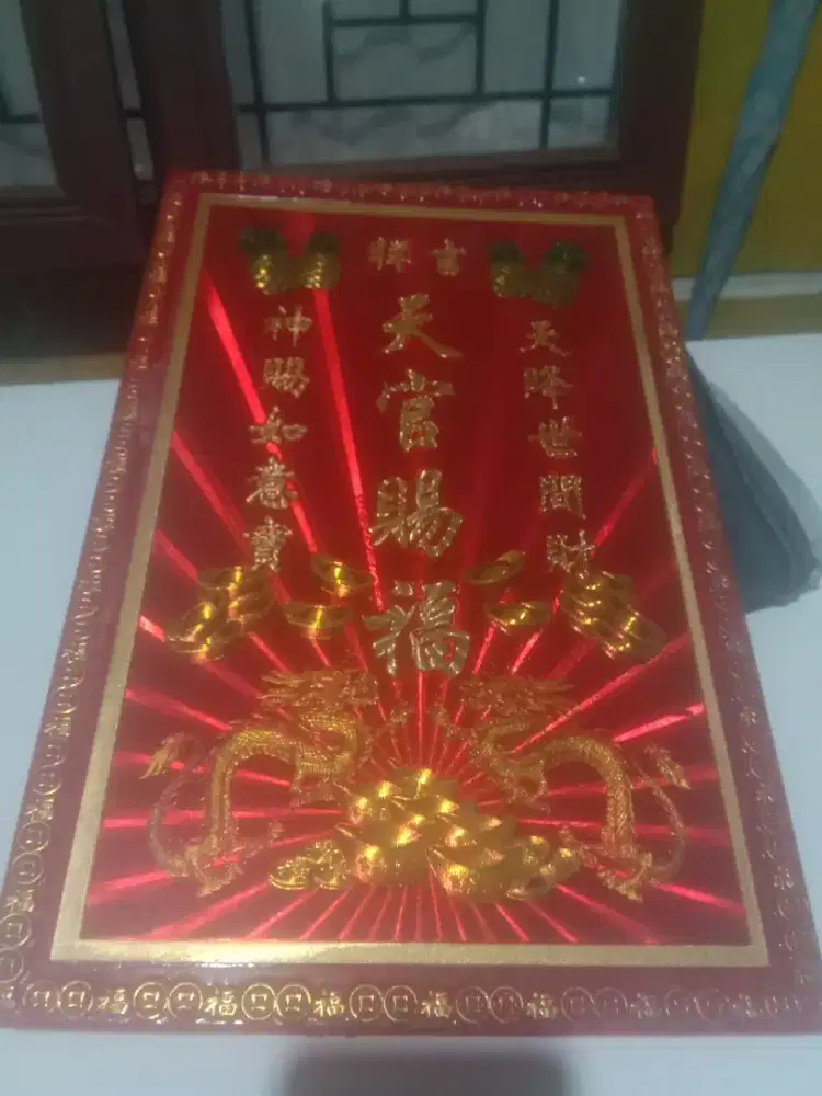 Hiasan di dinding kondisi masih bagus Dan siap digunakan