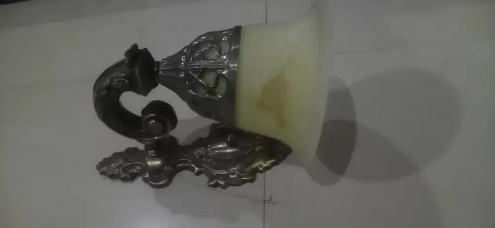 LAMPU TEMBOK KLASIK...LEGO CEPAT GAK JADI PAKAI