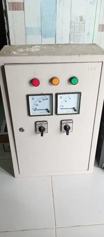 Panel listrik 3 phase